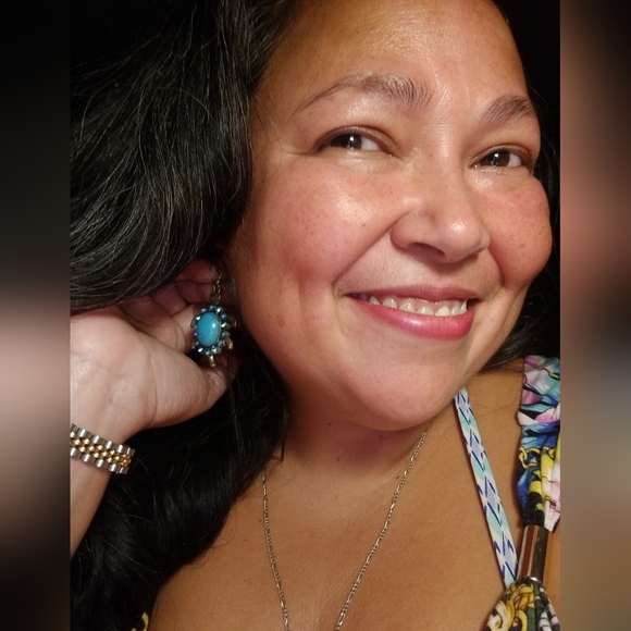 Meet your Posher, Virginia The Daffy Daffodil Oracle who loves to share Hope - Picture 3 of 9